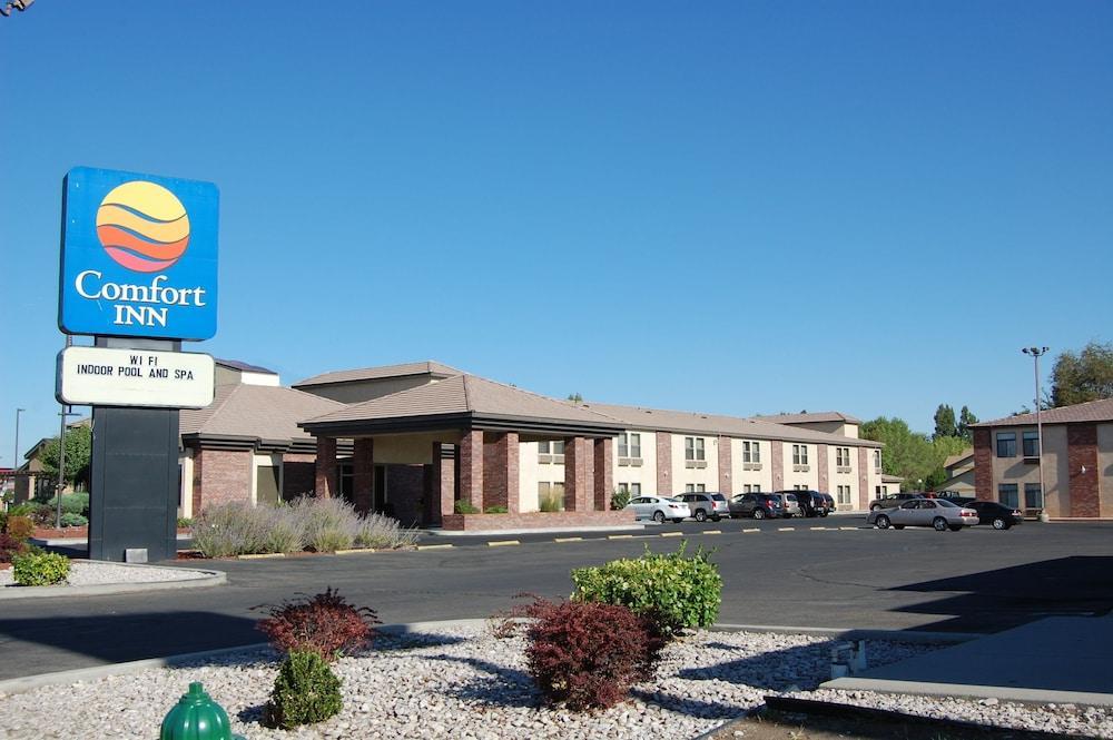 Comfort Inn & Suites Near Fallon Naval Air Station Eksteriør billede