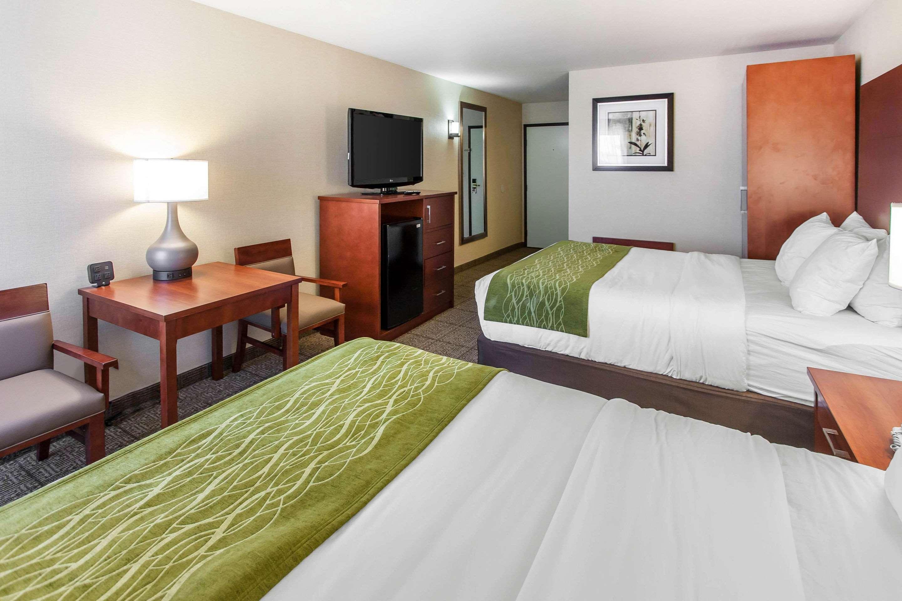 Comfort Inn & Suites Near Fallon Naval Air Station Eksteriør billede