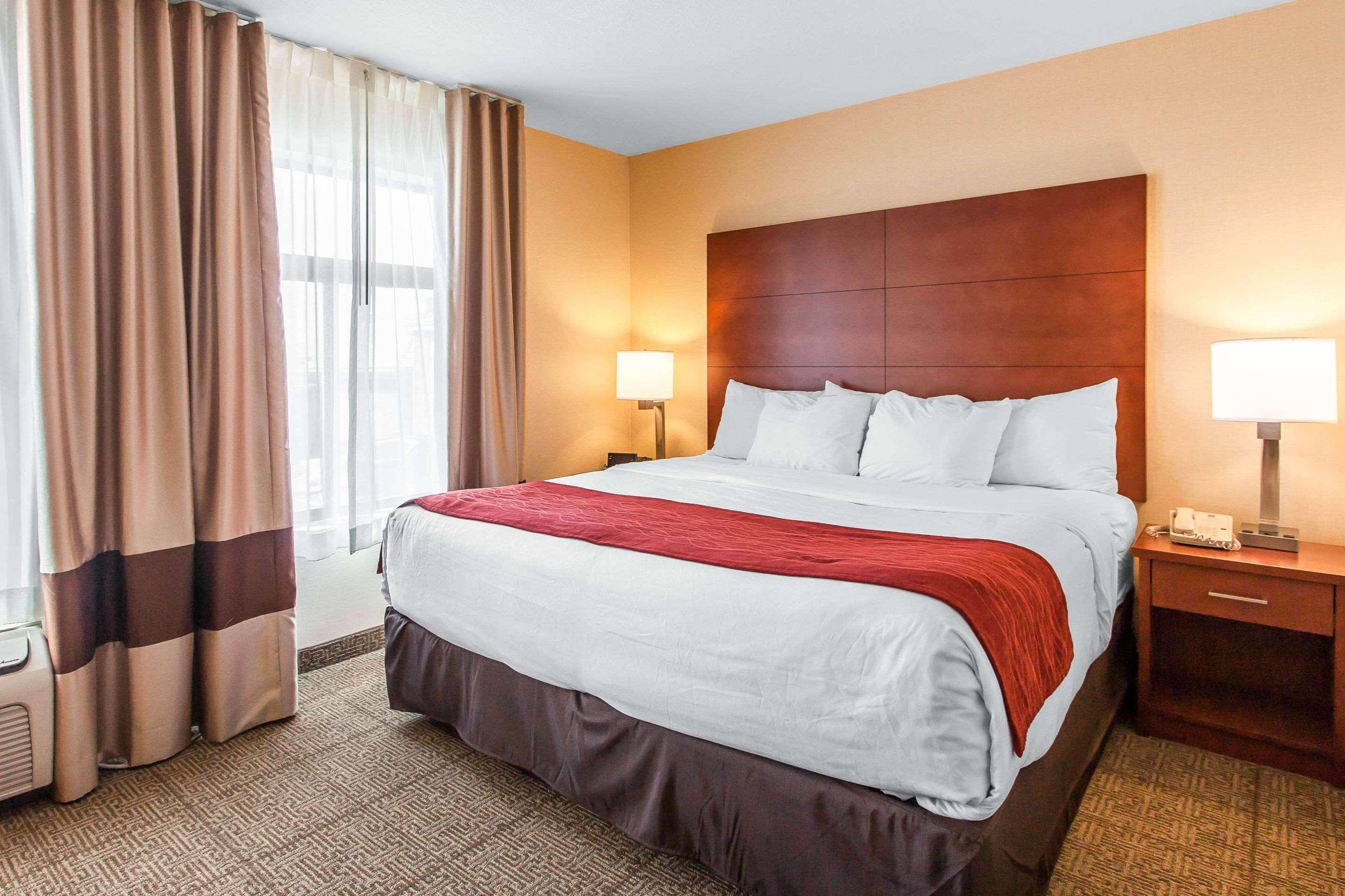 Comfort Inn & Suites Near Fallon Naval Air Station Eksteriør billede