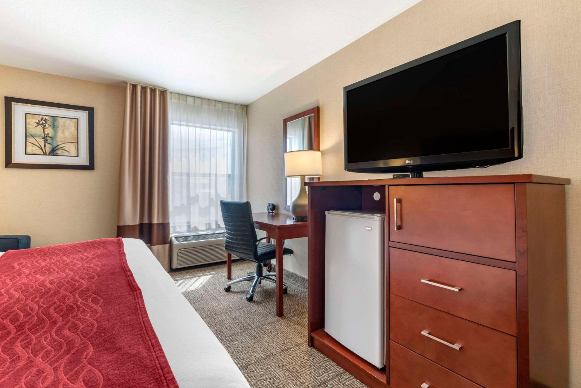 Comfort Inn & Suites Near Fallon Naval Air Station Eksteriør billede