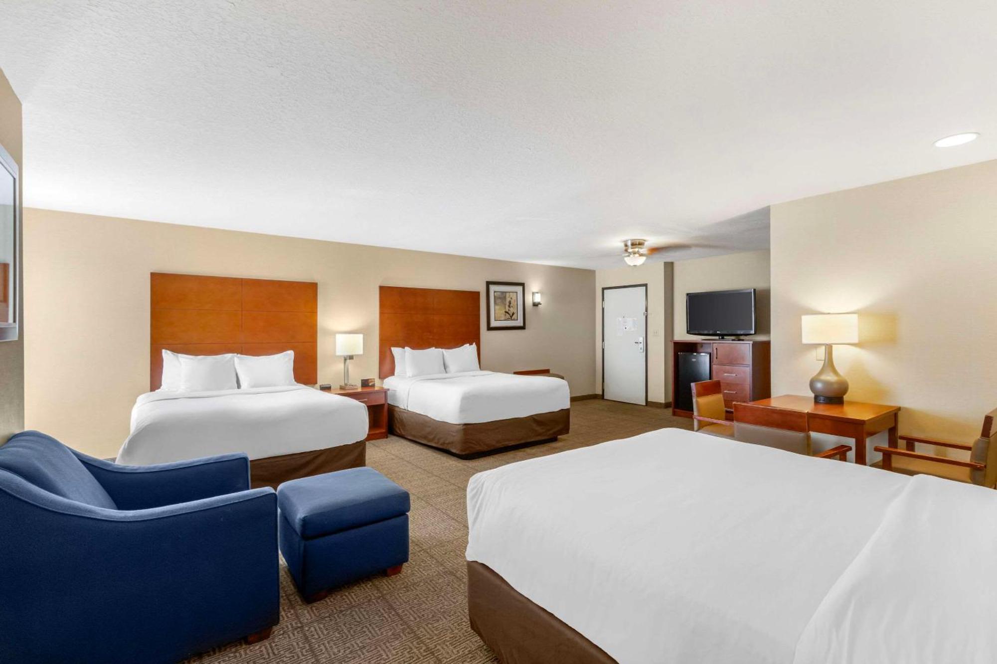 Comfort Inn & Suites Near Fallon Naval Air Station Eksteriør billede