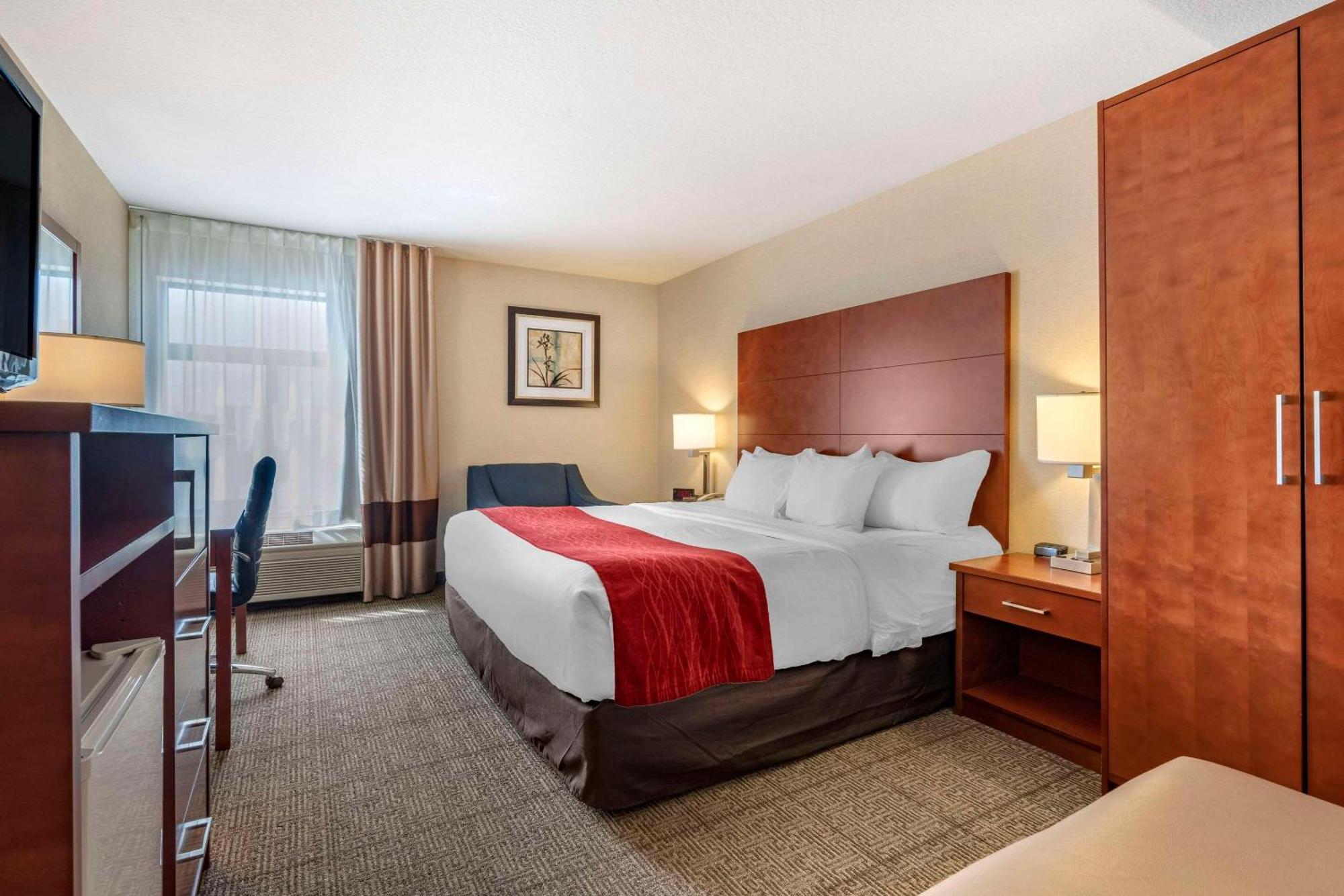 Comfort Inn & Suites Near Fallon Naval Air Station Eksteriør billede